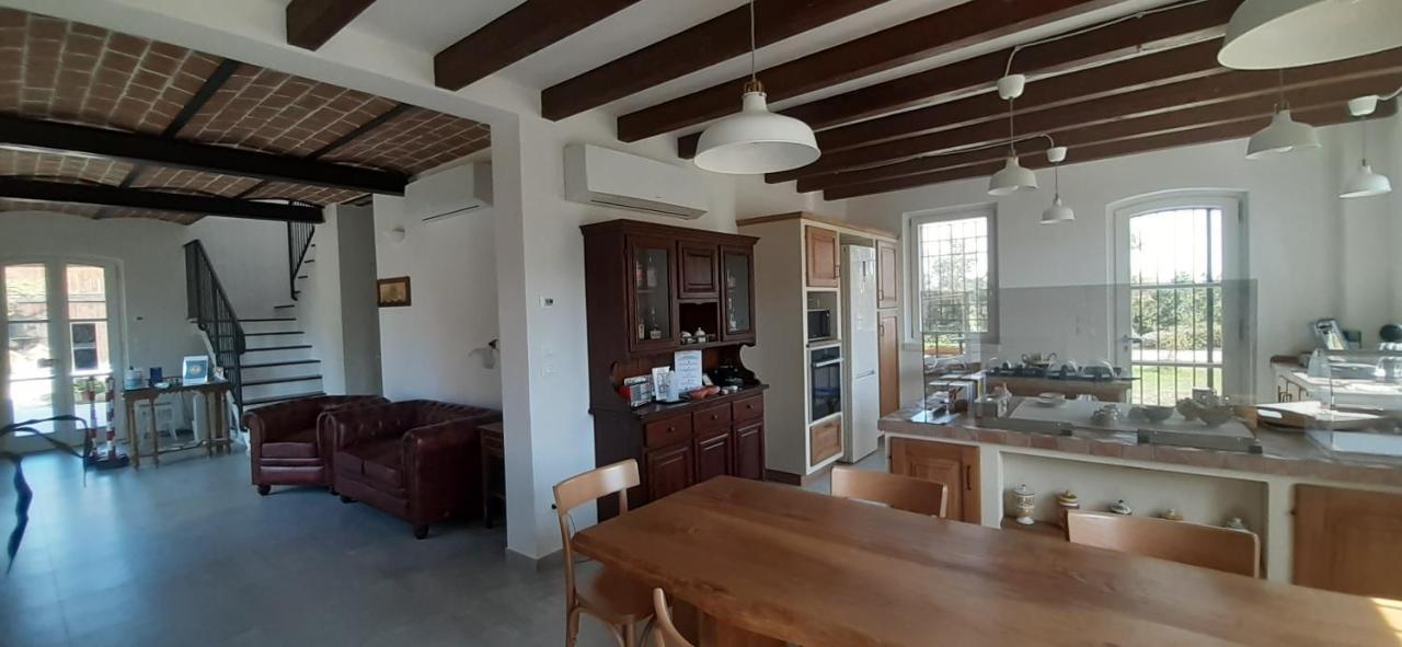 Santa Maria Di Lorgana Bed & Breakfast Minerbio Exterior photo